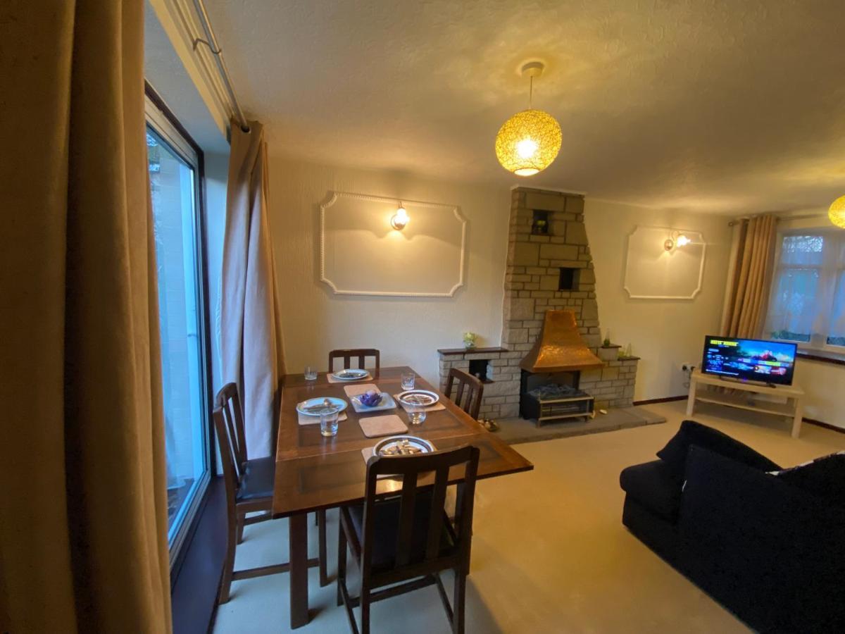 Serene 4Br In Harborne Close To Qe Hospital, Harborne Centre Бирмингем Экстерьер фото