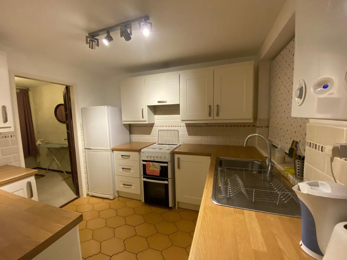 Serene 4Br In Harborne Close To Qe Hospital, Harborne Centre Бирмингем Экстерьер фото