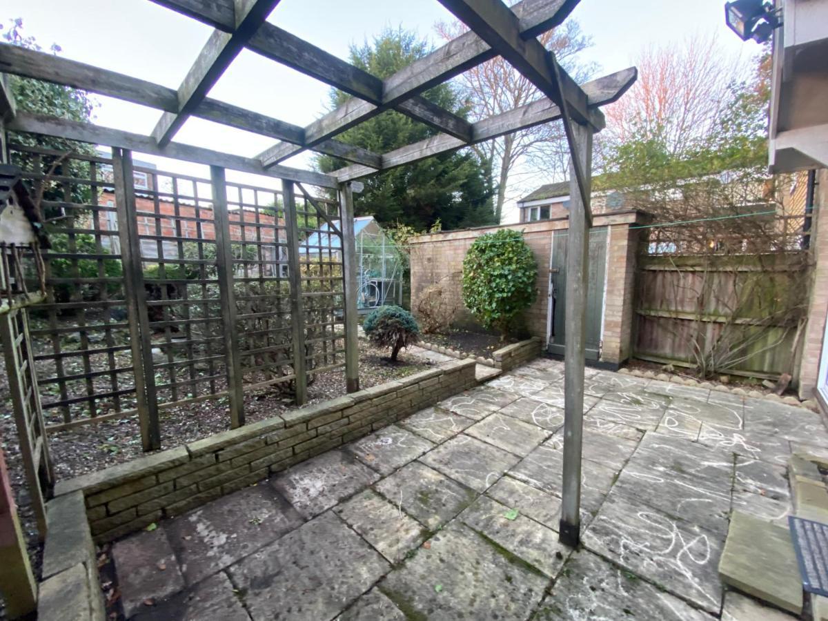 Serene 4Br In Harborne Close To Qe Hospital, Harborne Centre Бирмингем Экстерьер фото
