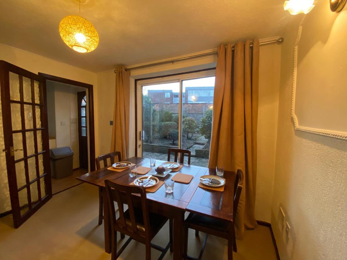 Serene 4Br In Harborne Close To Qe Hospital, Harborne Centre Бирмингем Экстерьер фото