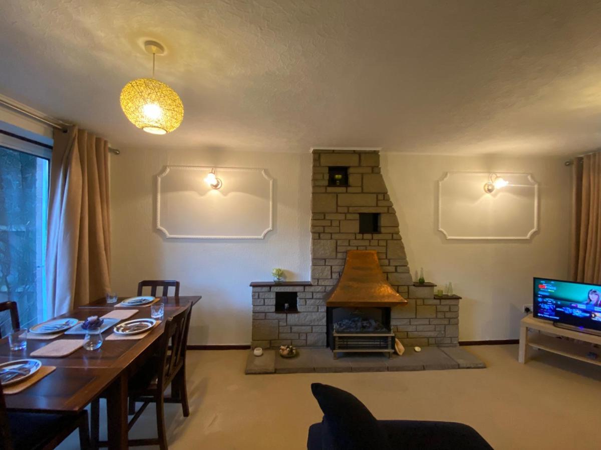 Serene 4Br In Harborne Close To Qe Hospital, Harborne Centre Бирмингем Экстерьер фото