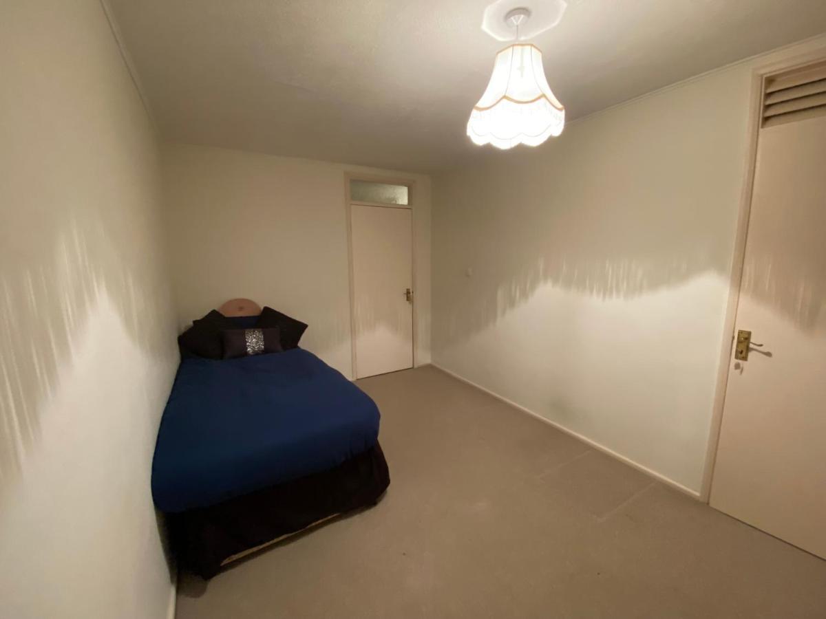 Serene 4Br In Harborne Close To Qe Hospital, Harborne Centre Бирмингем Экстерьер фото