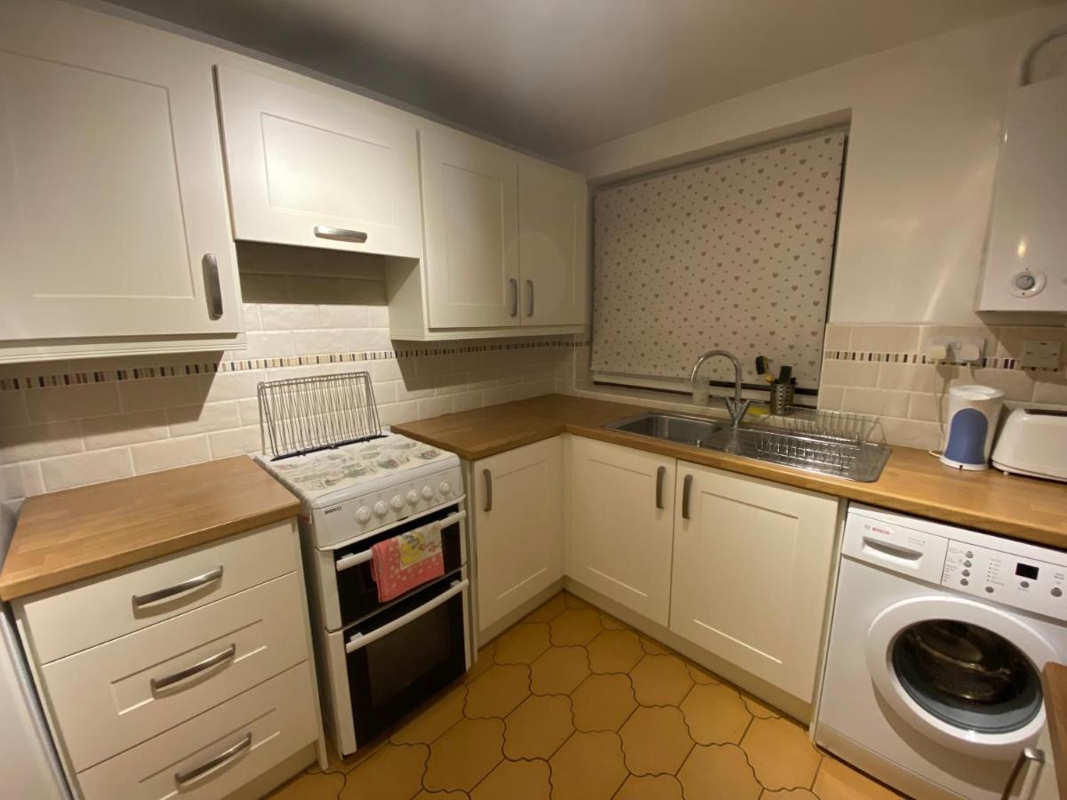 Serene 4Br In Harborne Close To Qe Hospital, Harborne Centre Бирмингем Экстерьер фото